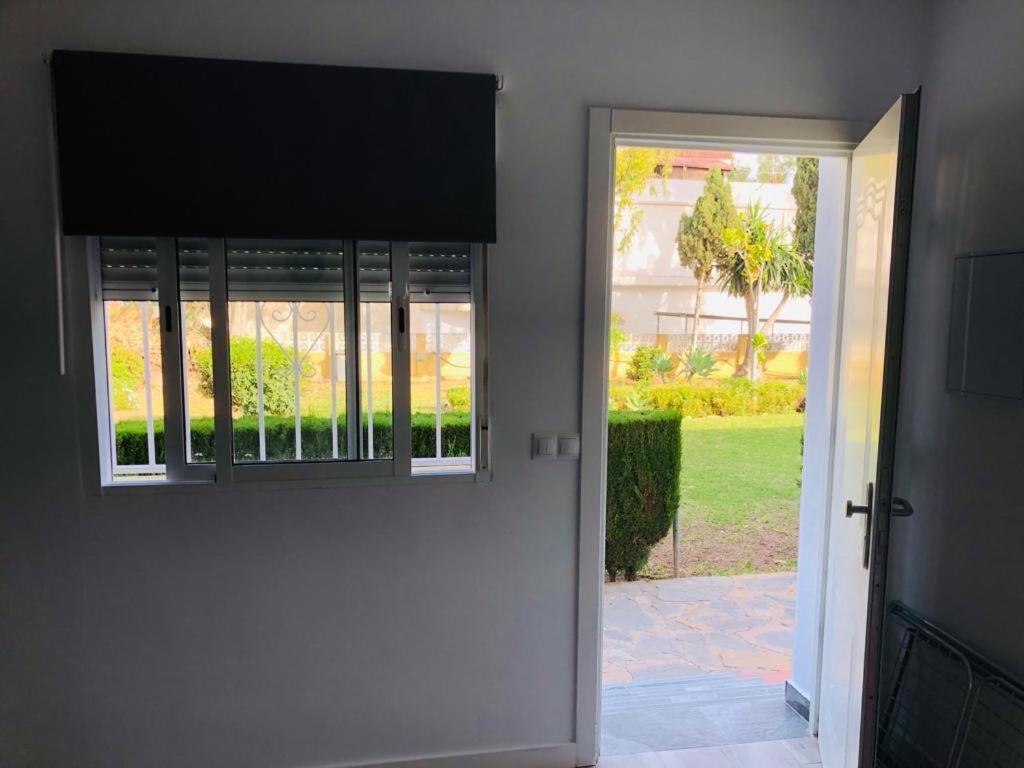 Apartamento Carihuela Puerto Torremolinos Exterior foto